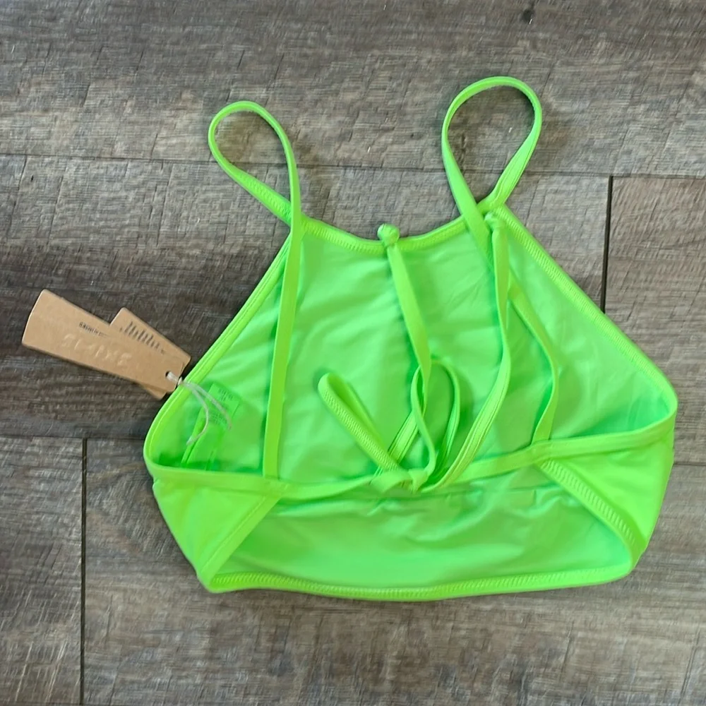 NWT SKIMS High neck bikini top